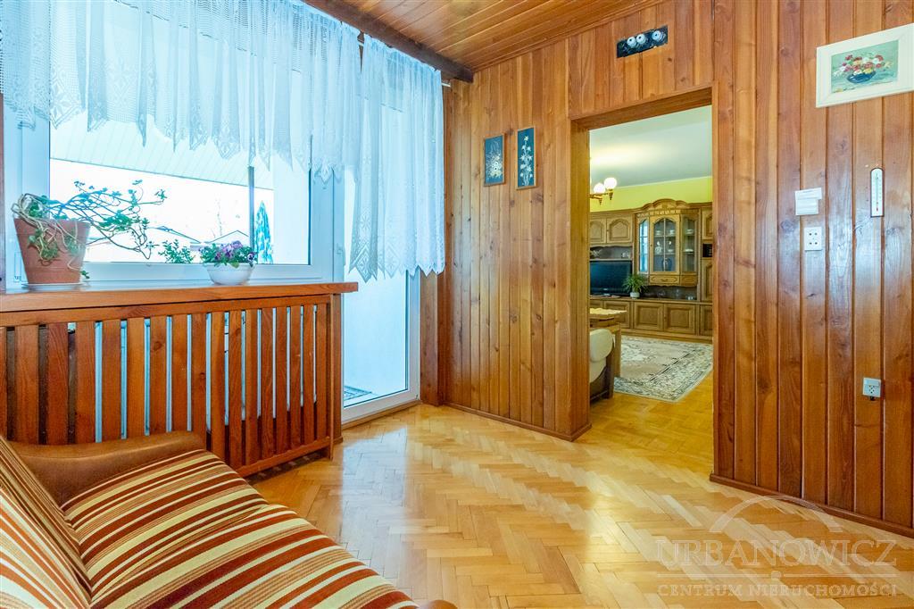 4-pokojowe mieszkanie, sąsiedztwo Góry Chełmskiej. (9)