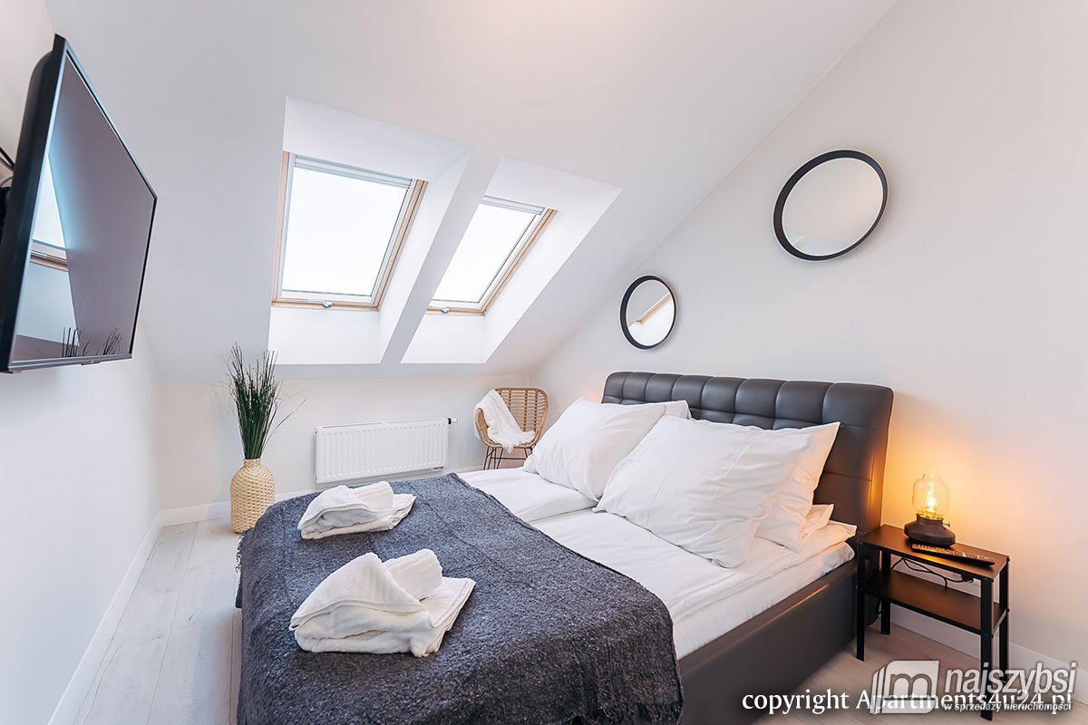 KOŁOBRZEG-GRZYBOWO AP Z MIEJSC.POST. 200m OD PLAŻY (5)