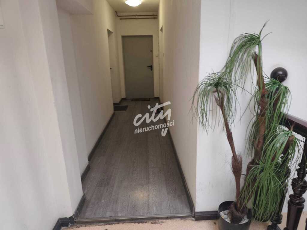 Klimatyczna kawalerka gotowa do zamieszkania! (7)