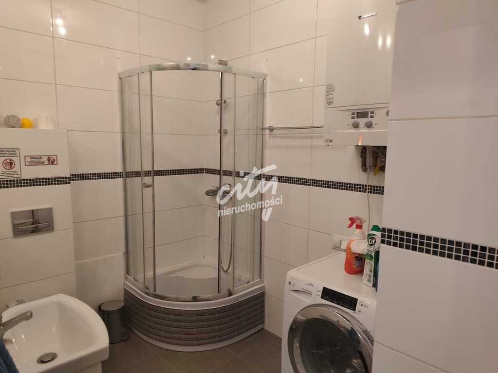 Klimatyczna kawalerka gotowa do zamieszkania! (6)