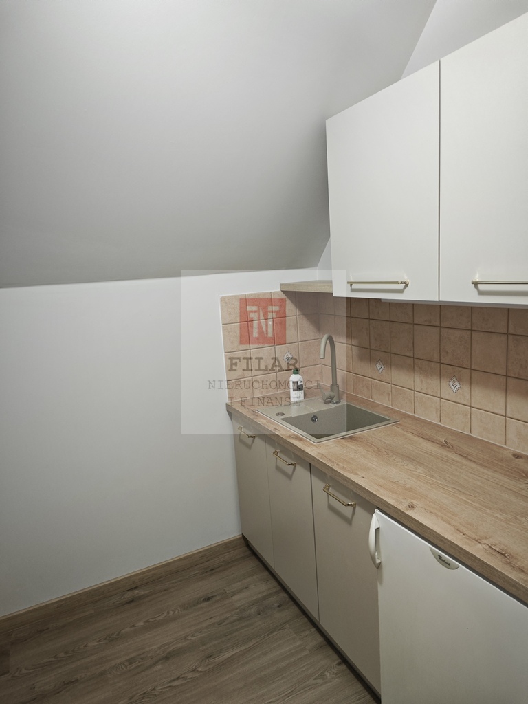 Duża, jasna kawalerka na wynajem, Stare Miasto. (14)