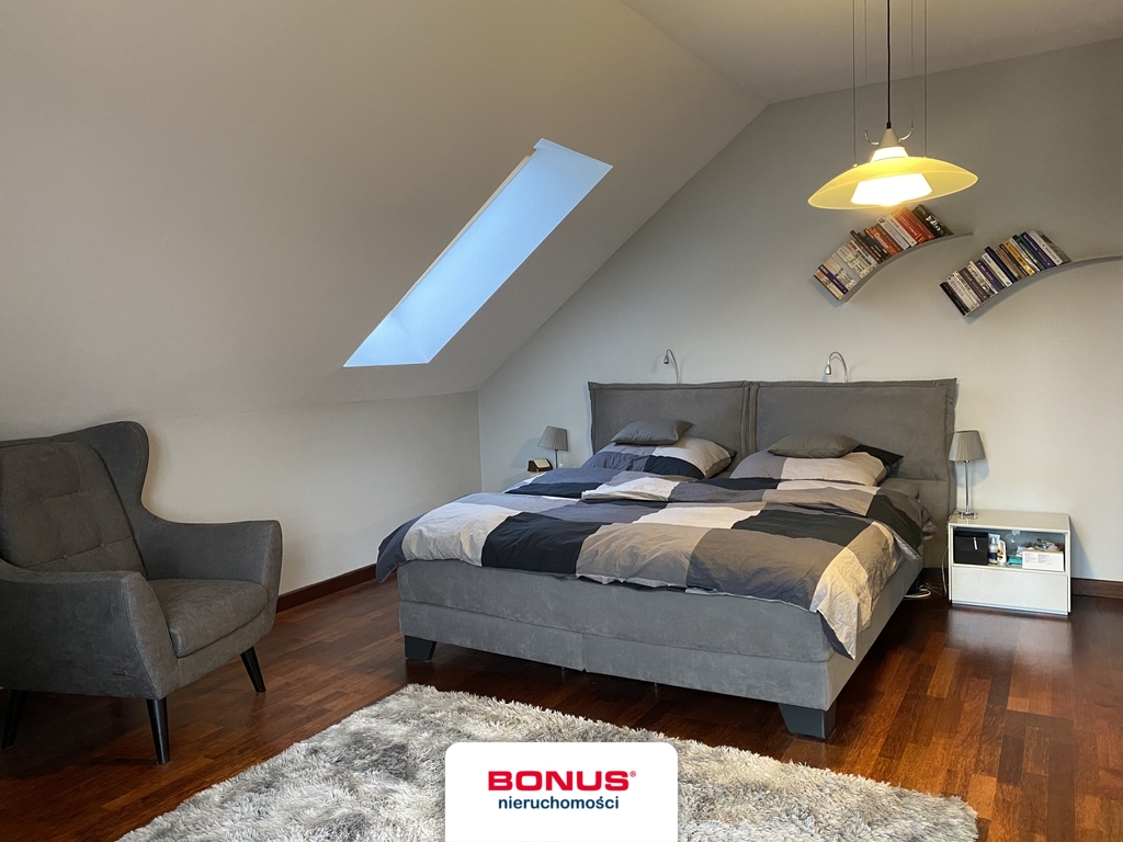 Komfortowy dom z zadbanym ogrodem (9)