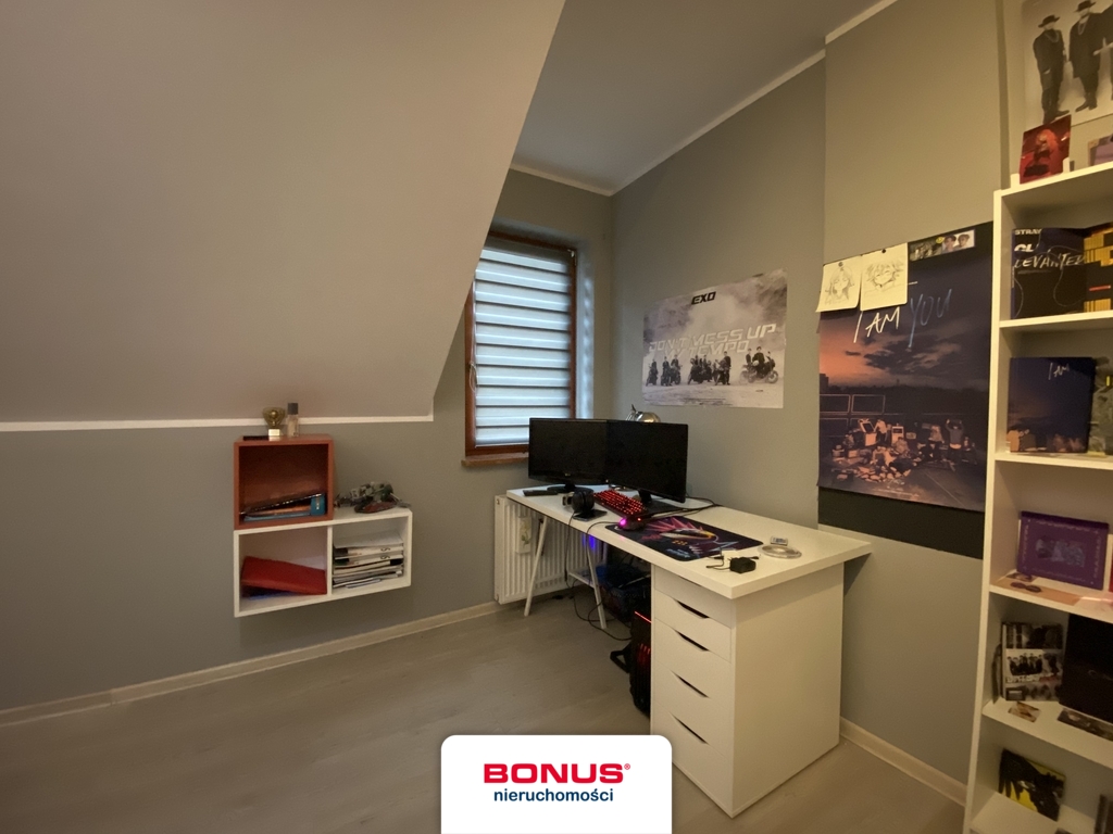 Komfortowy dom z zadbanym ogrodem (13)