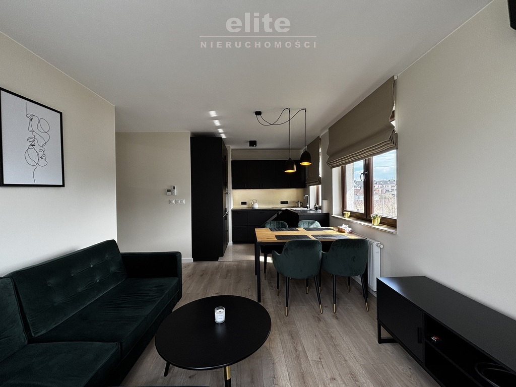 Warzymice, 3 pokoje, balkon, m. postojowe, piwnica (4)