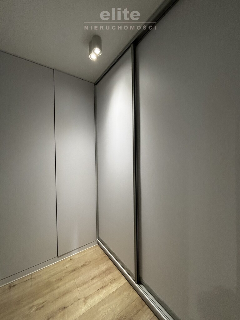 Warzymice, 3 pokoje, balkon, m. postojowe, piwnica (15)