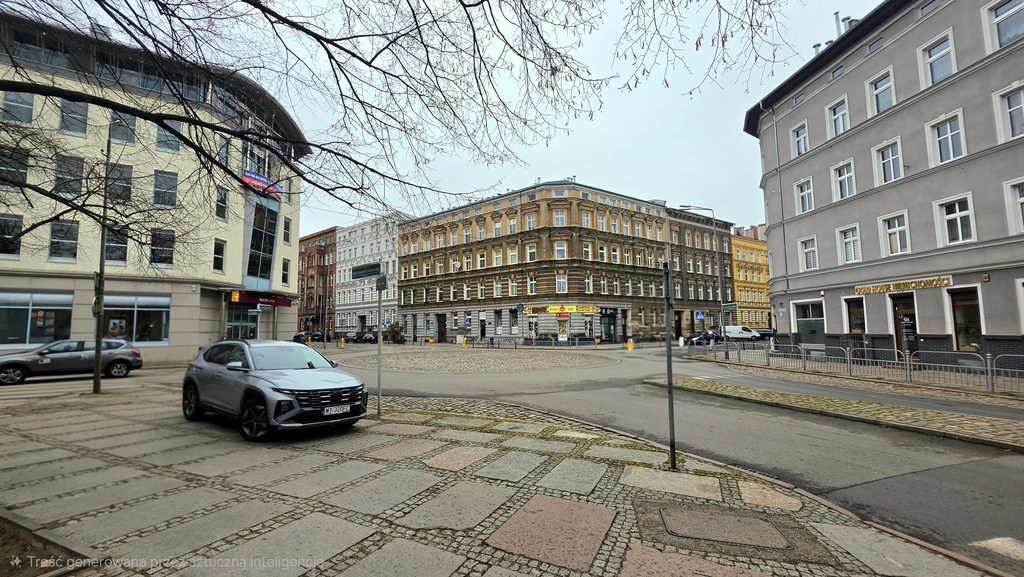 Centrum, I piętro, miejsce parkingowe (25)