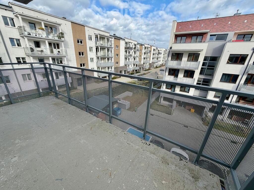 Nowe Miasto, 3 pok. z tarasem i balkonem, winda (2)