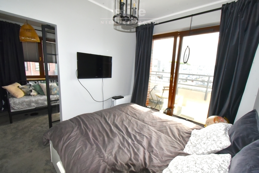 Nowe Miasto, 3 pok. z tarasem i balkonem, winda (17)