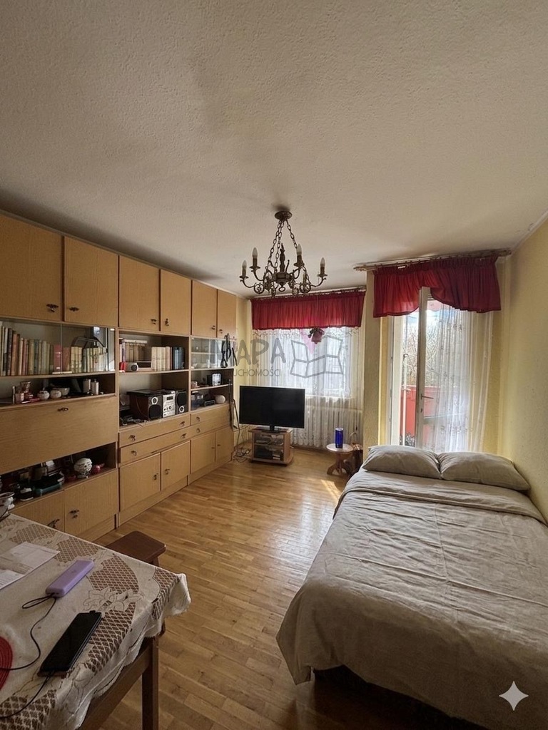 3 pokoje na Ks. Pomorskich z balkonem (1)