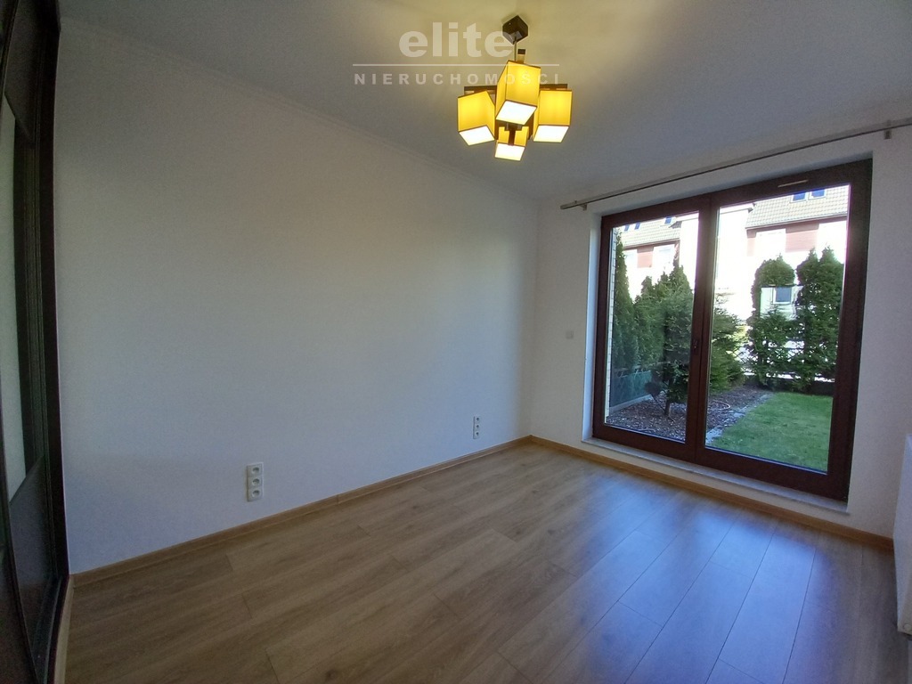 3 pokoje Warszewo ogród garaż miejsce parkingowe (7)