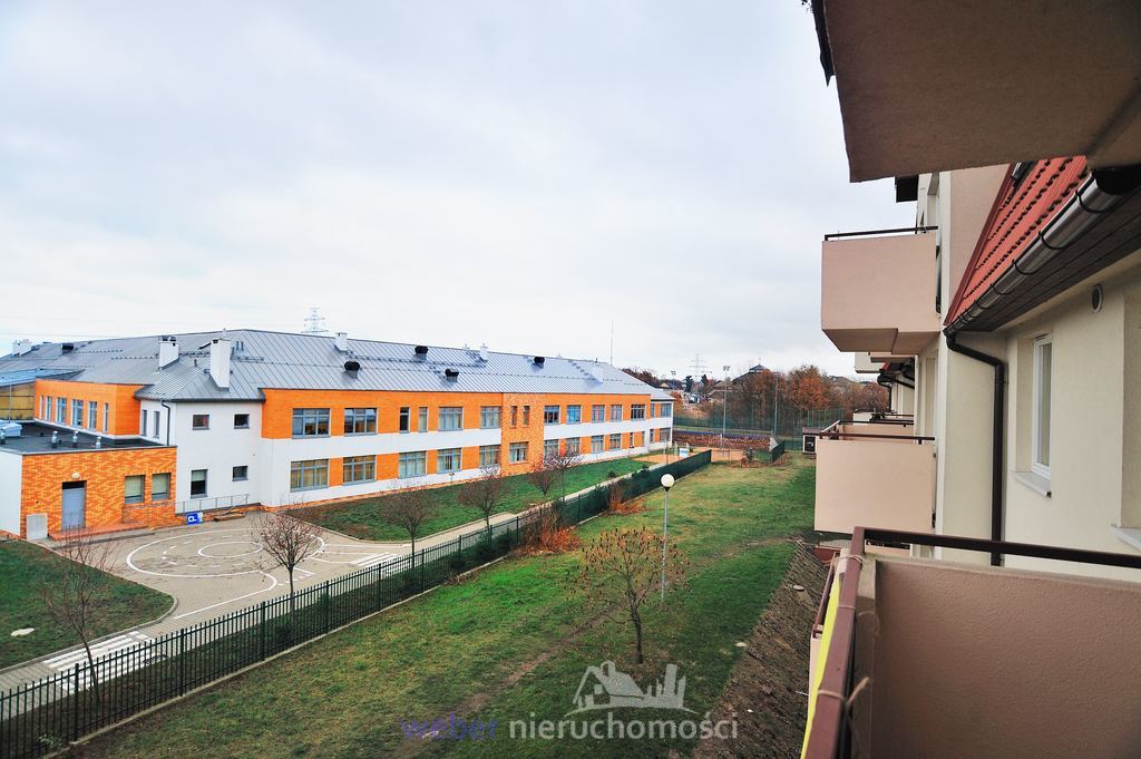 Przytulne i komfortowe mieszkanie z garażem (18)