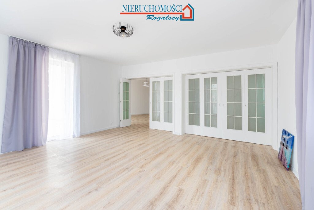 Duże mieszkanie - częściowo umeblowane (5)