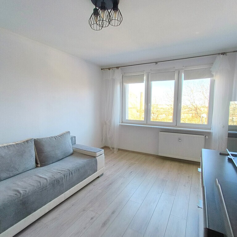 Kawalerka na sprzedaż, Nowe Miasto (2)