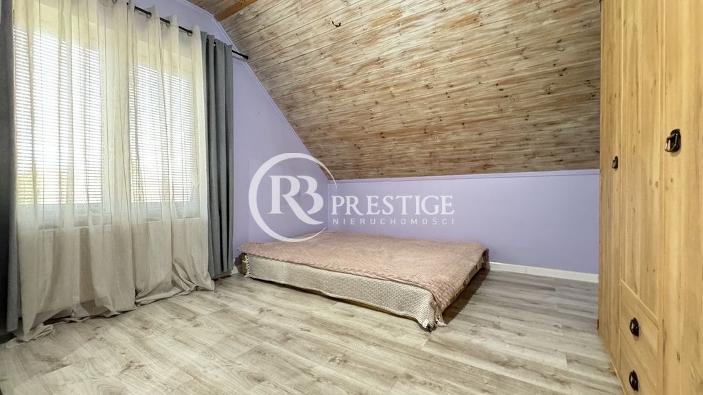 Dom nad jeziorem Szadzko - własna linia brzegowa (13)