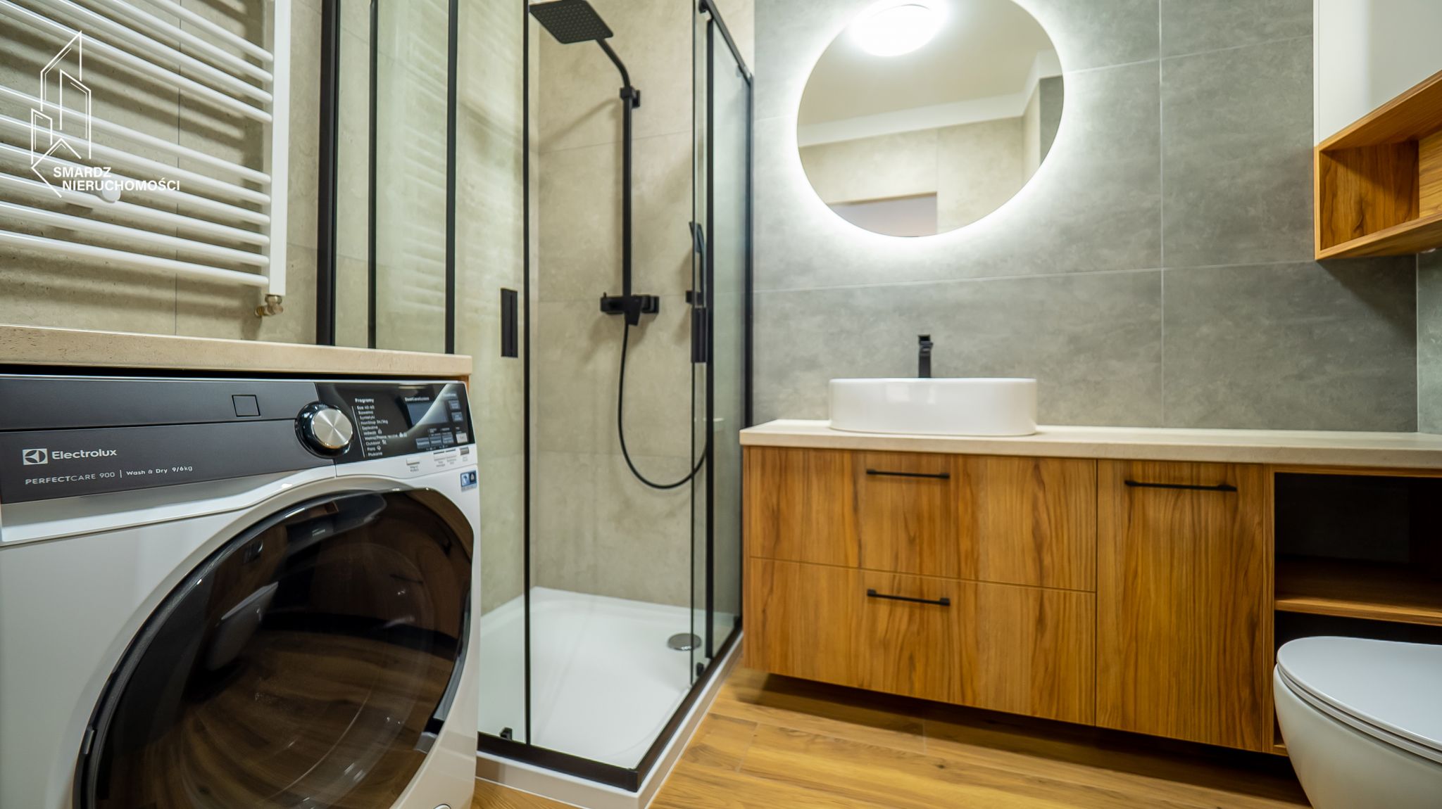 Gotowe do zamieszkania, w pełni umeblowane 2 pokojowe mieszkanie. (80)