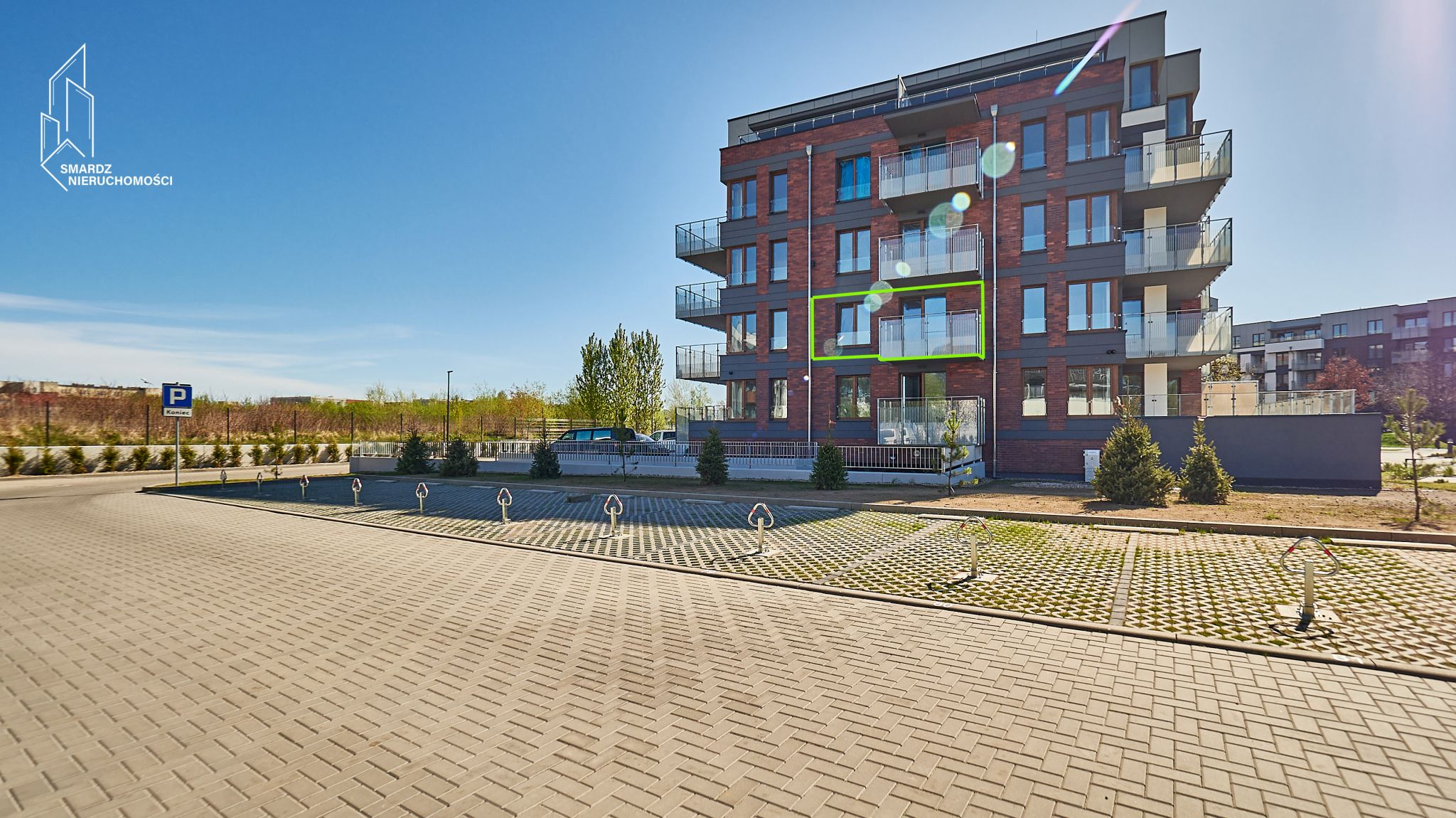 Gotowe do zamieszkania, w pełni umeblowane 2 pokojowe mieszkanie. (200)