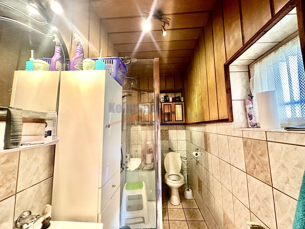 Dom w atrakcyjnej lokalizacji (7)