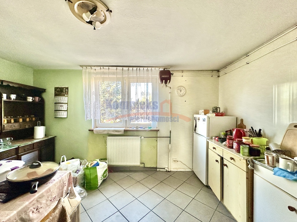 Dom w atrakcyjnej lokalizacji (13)