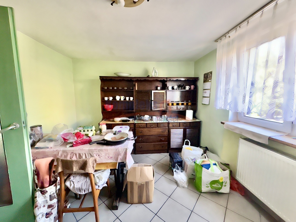 Dom w atrakcyjnej lokalizacji (14)