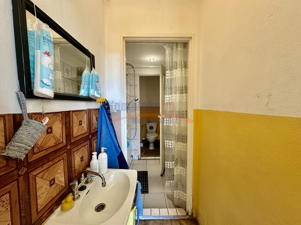 Dom w atrakcyjnej lokalizacji (21)