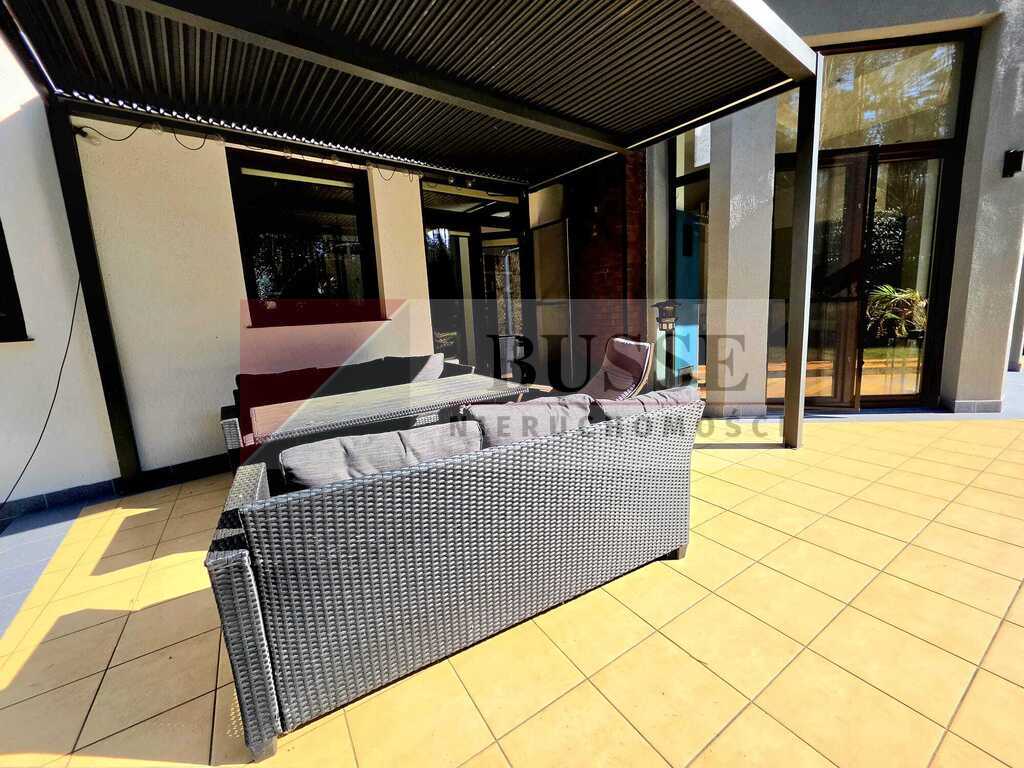 Dom przy ścianie lasu na dużej działce! (17)