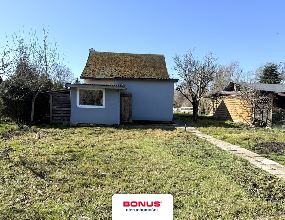 Duża działka z domkiem na Wyspie Puckiej (8)