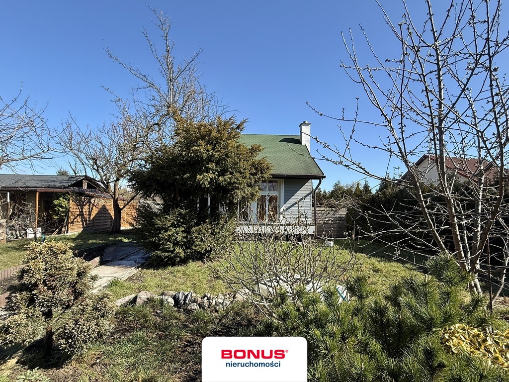 Duża działka z domkiem na Wyspie Puckiej (1)