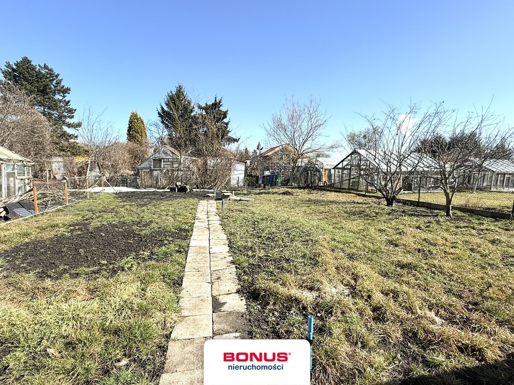 Duża działka z domkiem na Wyspie Puckiej (7)