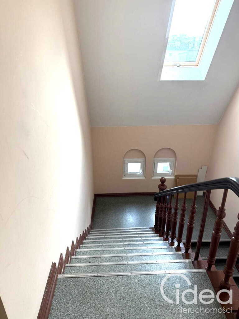 Centrum, piękna kawalerka po remoncie (11)