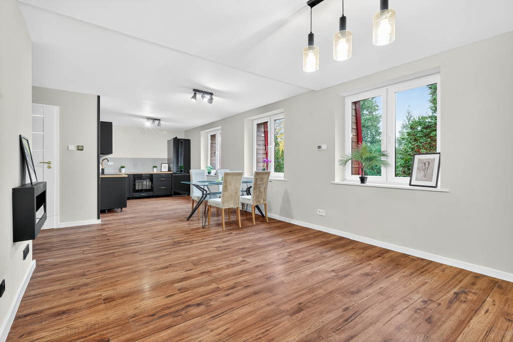 Klimatyczne 2 pokoje w dworku - hit! (2)