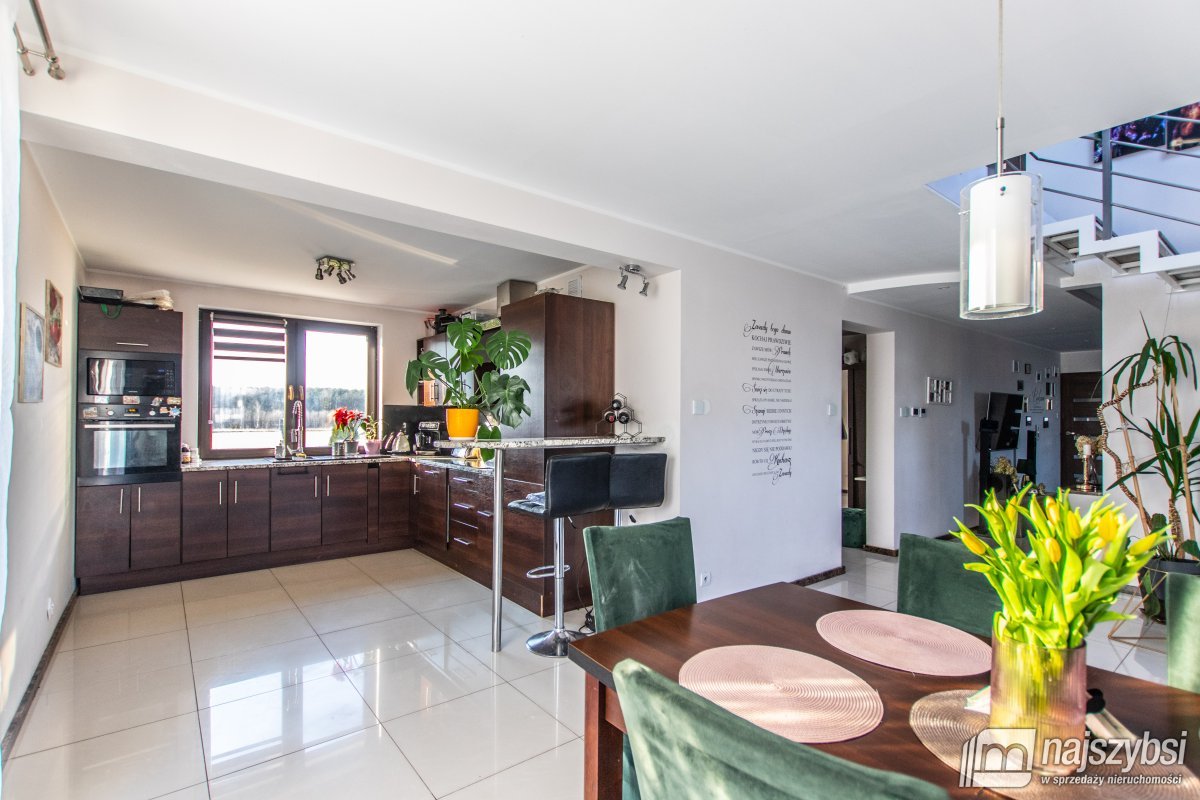 Żółwia Błoć - fotowoltaika, budynek gospodarczy (8)