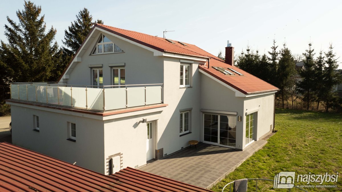 Kołobrzeg- przestronny dom 12km od Kołobrzegu  (2)