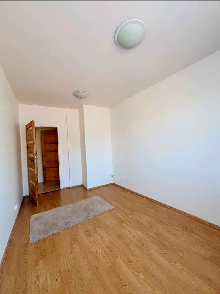 2 pokoje pod działalność lub do mieszkania (6)