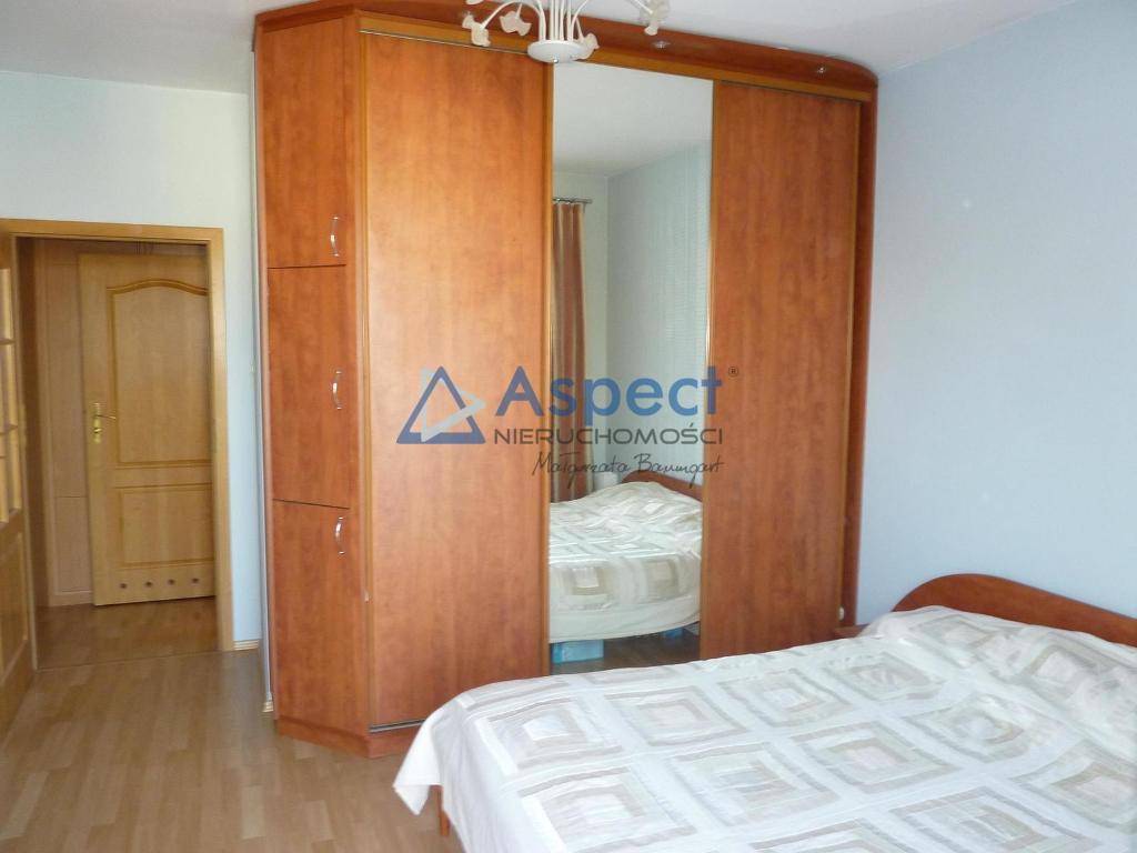 Komfortowy apartament 3 pokoje Centrum (4)