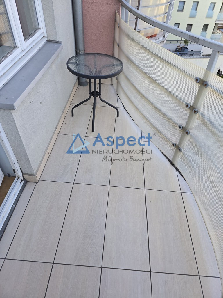 Komfortowy apartament 3 pokoje Centrum (19)