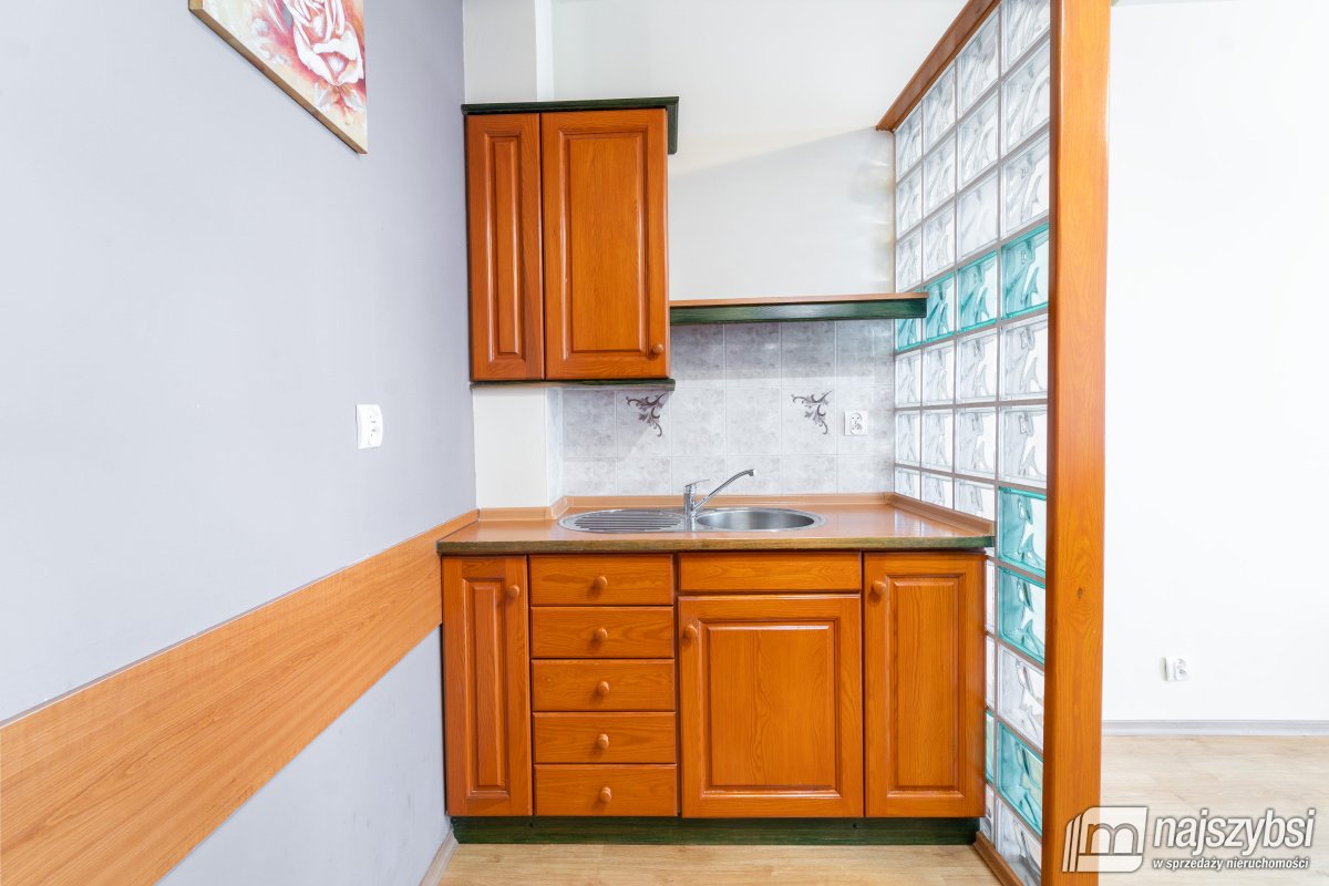 Kołobrzeg-przestronne2pok. mieszkanie 1km do morza (14)