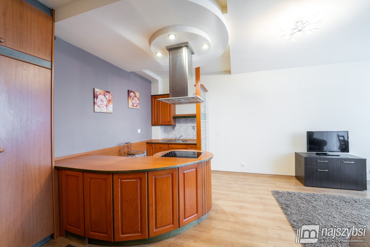 Kołobrzeg-przestronne2pok. mieszkanie 1km do morza (3)