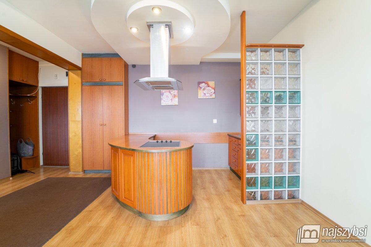 Kołobrzeg-przestronne2pok. mieszkanie 1km do morza (5)