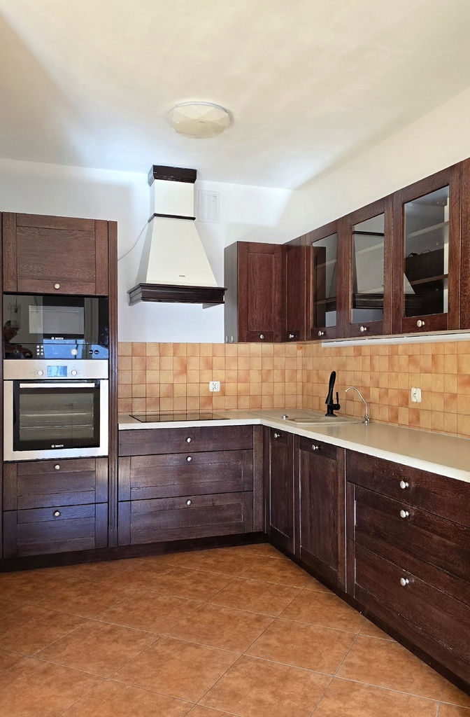 3 pok. mieszkanie z garażem (6)