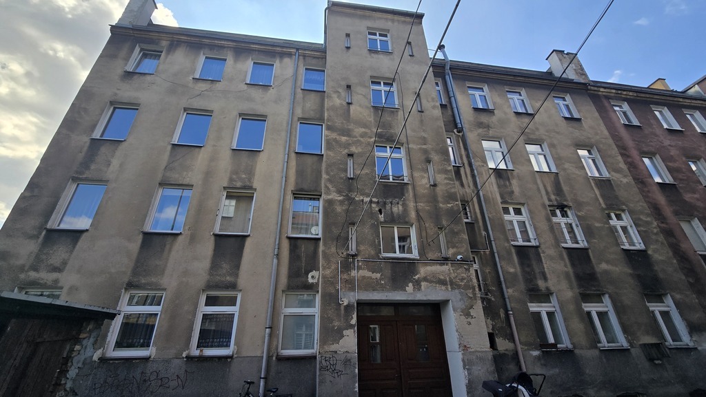 Przestronne 2 pokoje w centrum! (22)