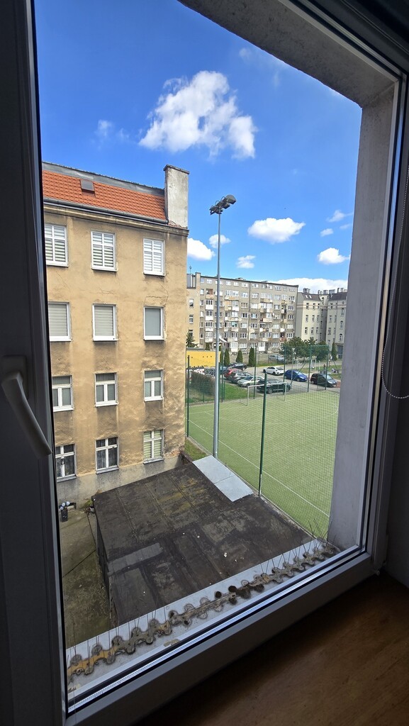 Przestronne 2 pokoje w centrum! (11)