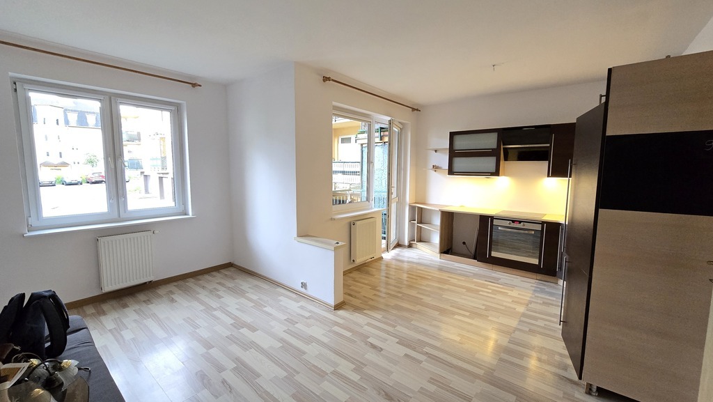 Mieszkanie 3 pokojowe z balkonem (3)