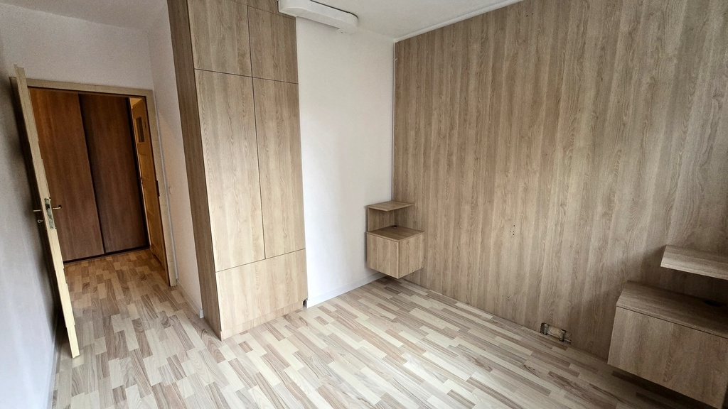 Mieszkanie 3 pokojowe z balkonem (14)