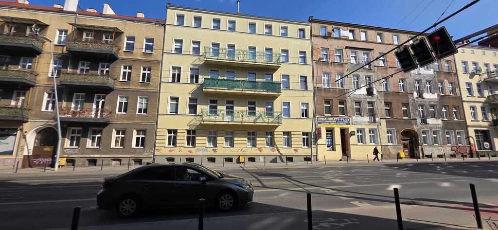 Dwa pokoje w centrum z dużym balkonem (12)