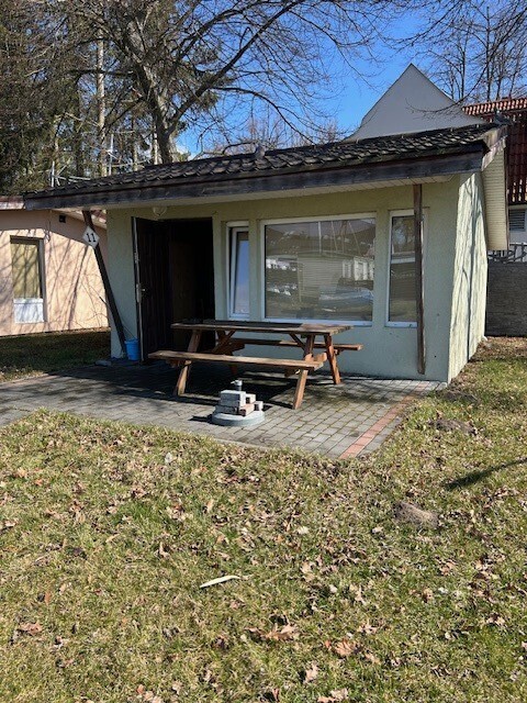 dokonała lokalizacja w pierwszej linii od jeziora (9)