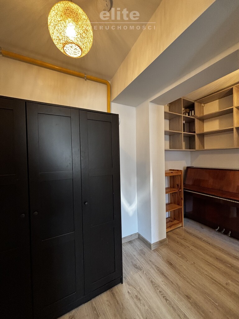 Centrum, 3 pokojowe mieszkanie (15)