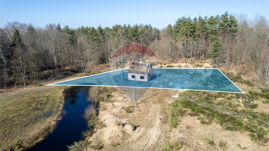 Działka bez sąsiadów z możliwością odbudowy domu (8)