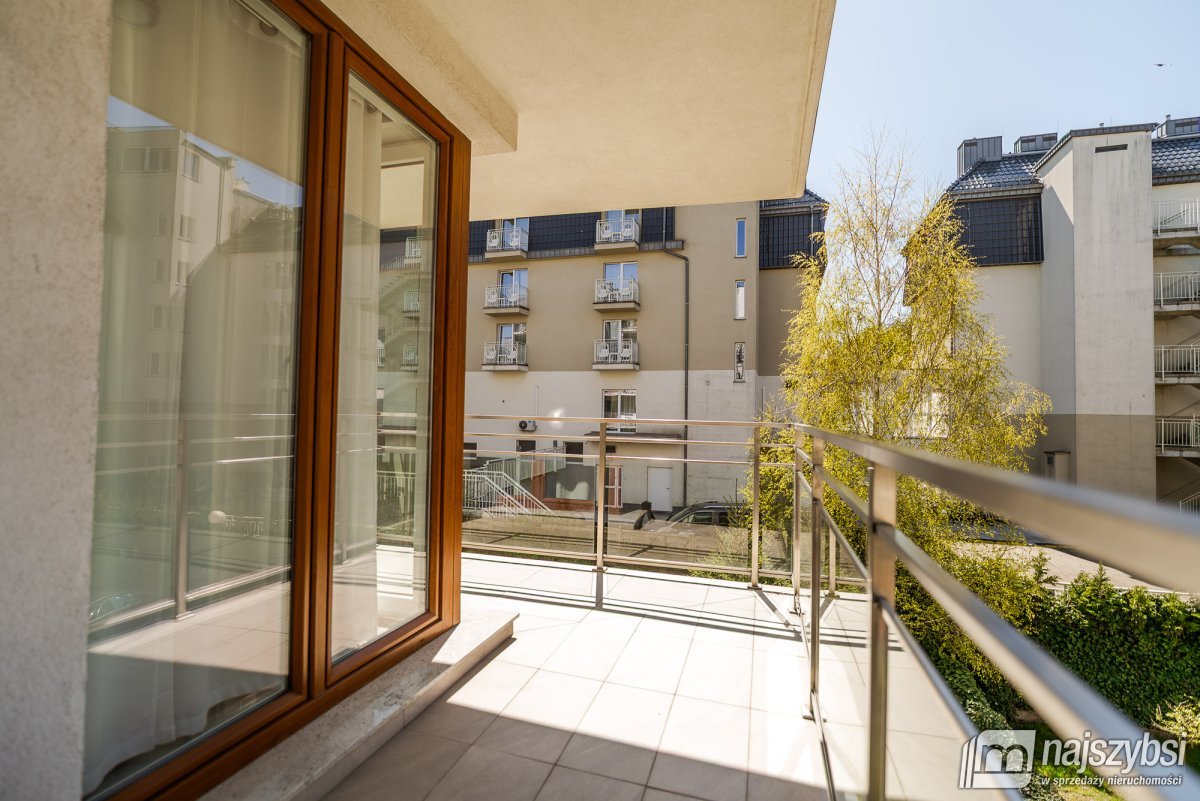 Elegancki apartament w nowoczesnym apartamentowcu  (15)