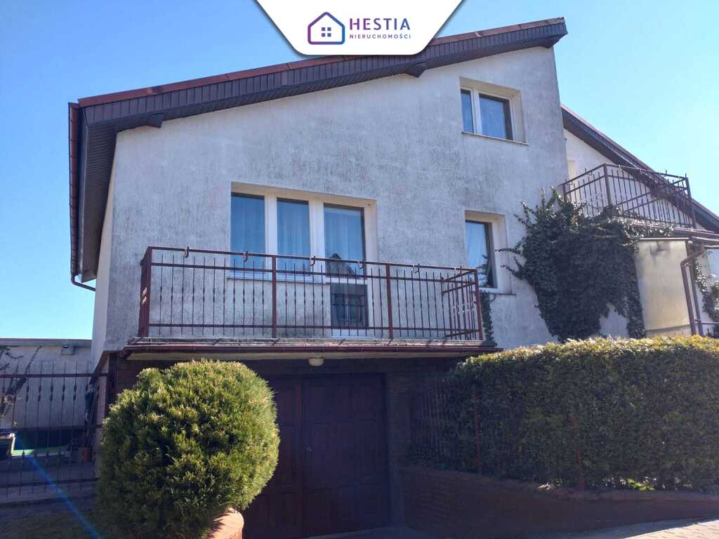 Przestronny dom z ogromnym potencjałem (2)