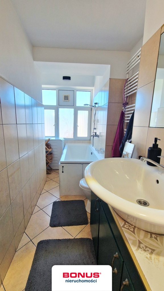 Jasne 3 pokoje w centrum (8)